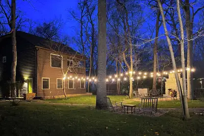 Image de 550 ft from Beach, Pets Ok, Ping Pong, Fire Pit
