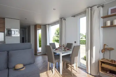 Image de Cottage confort dans un domaine 5* Nature et Calme B02