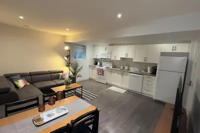 Image de Adorable 2 Bedroom Suite in Willoughby, Langley