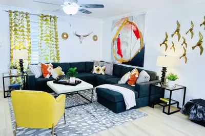 Texan Oasis - Central - Family Friendly