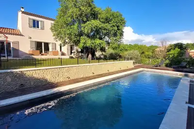 Image de Belle maison dans le Luberon