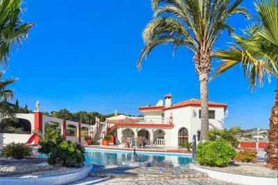 ref 111) Large luxury Finca close to Altea la Vella