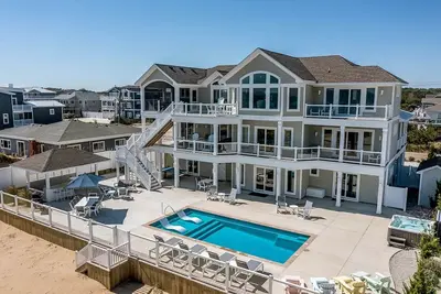 Image de Dancing Dolphin | Oceanfront | Private Pool, Hot Tub