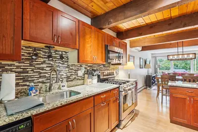Image de Foxhill 7: 3 br, wood stove, a/c, & summer pool!