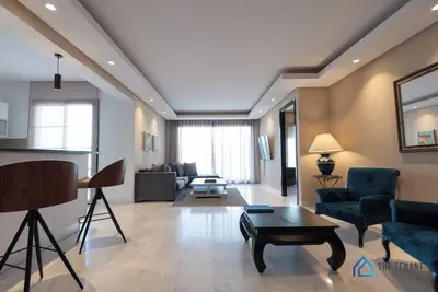 Image de Sumptuous 100m2 next to Embassy of Canada - Lac 2