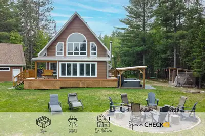 Chalet l'Hybride ~ Jeux & Arcade ~ Spa ~ Bord de rivière