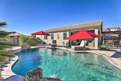 Image de Outdoor Oasis: Home w/ Fire Pit in Gold Canyon!