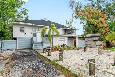 Image de Salt Water Home (10 min away from the madeira beach)
