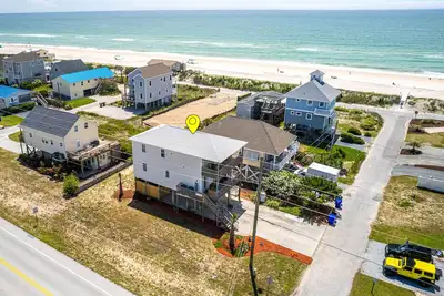 Image de 4br, 3ba, Ocean View, Beach Access, Beach Gear, Pet Friendly, near Surf City, Nc