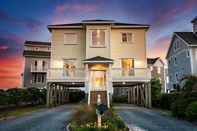 Image de Oceanfront home w/ Relaxing views! Pet Friendly