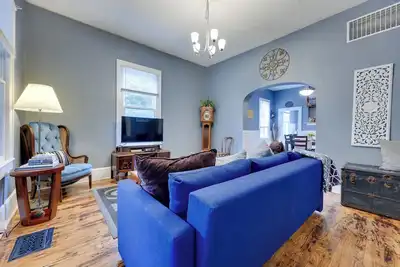 Image de Charming Jacksonville Home ~ 2 Mi to Downtown!