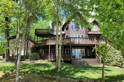 Image de Altitude Adjustment, a luxurious & spacious mountain retreat