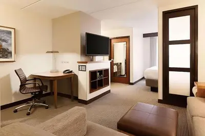 Image de Better Choice For Your Vacation! Spacious Unit Awaits! Near McDaniel Farm Park