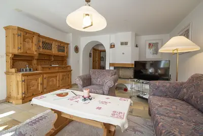 Image de Allegra and welcome to the Chasa Nalains vacation apartment.