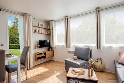 Image de Cottage dans un domaine 5* Nature et Calm B04