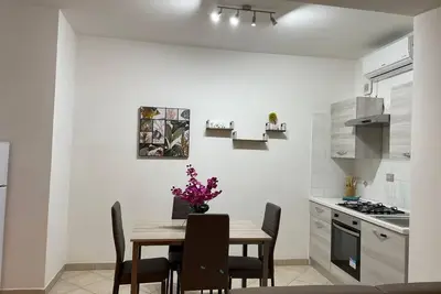 Image de Civic2 Large studio apartment in the center