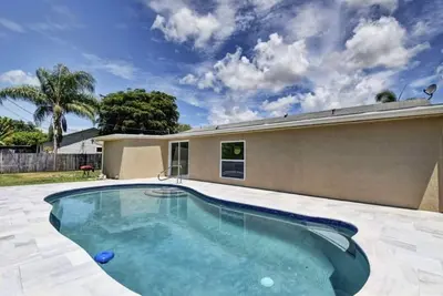 Image de 4/2 Gem w/ Private Pool