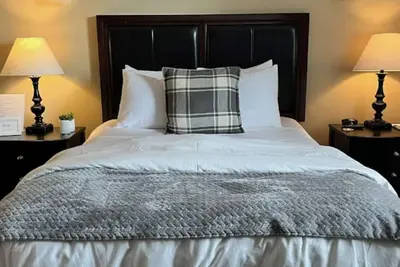 Image de Ontario Suite @ The Bayfield Guest House