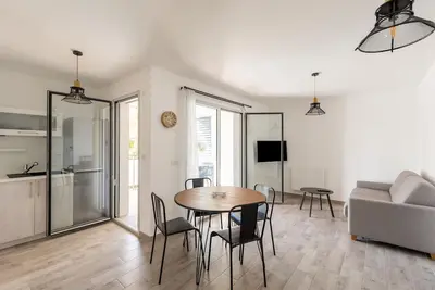 Image de Borely - Une Chambre Appartement, Couchages 4
