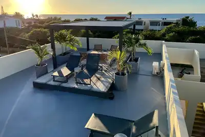 Belnem Seaview Rooftop