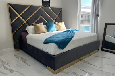 Image de 🏝Independent Guest House w/pool. >free parking🏝