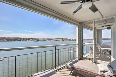 Image de Lakefront Retreat: Prime Osage Beach Location!