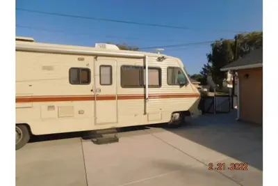 Image de Upgraded Motorhome with Outside Patio