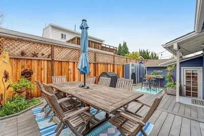 Image de Harbor Hideaway – Steps to Twin Lakes Beach & the Santa Cruz Harbor