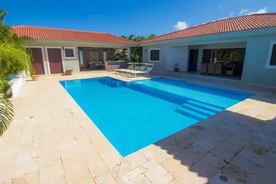 5bd/5bth house in gated Sosua residence, fully furnished and equipped
