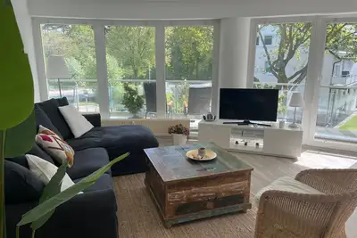 Image de A1. 5 - Beautiful apartment with large round balcony, for up to 4 people