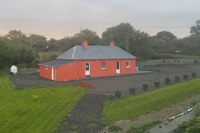 Image de maison indépendante de plain-pied