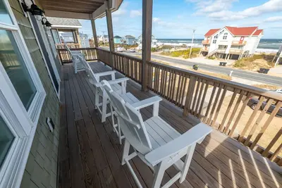 Image de Steps to the Sand-Ocean Views-Hot Tub/Heated Pool-Putting Green-Coffee Bar