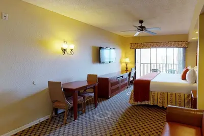 Image de 3 bedroom 3 bath Villa close to Theme Parks