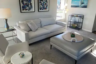 Image de Coastal Condo w/Great Amenities, Walkable to Beach
