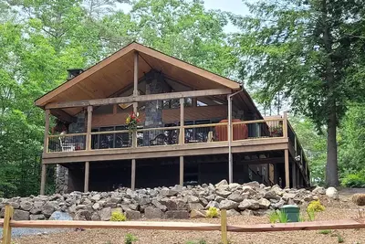 Image de Beautiful Lake House on Schroon Lake with private beach and dock slip-4bed/4bath