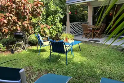 Image de Ti Colibri - 1ch - 4 p - 150m de la plage - Piscine - Jardin privé
