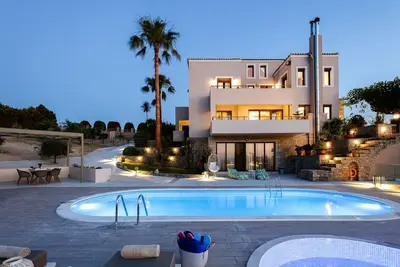 Image de Luxury Villa Natura - With Private Heated Pool