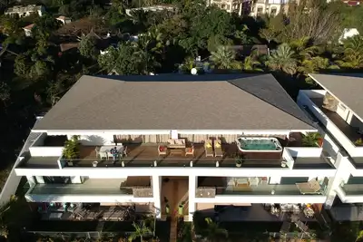 Image de Une Sublime Villa sur le Toit pour des Vacances Inoubliables\n
