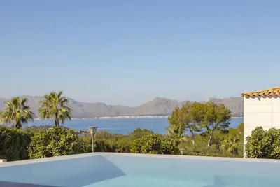 Image de Villa with seaview of the bay of Pollensa and Formentor