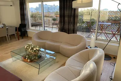Image de Penthouse d’exception proche Tour Eiffel, avec terrasses et sauna