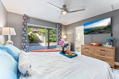 Image de Seabreeze-Modern, Spacious &Near Beach