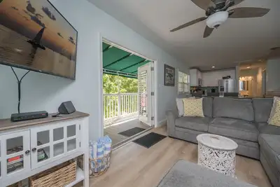 Image de Craig & Cindy Key West Truman Annex 2 bedroom 2 bath Shipyard Condo at Mm 0!