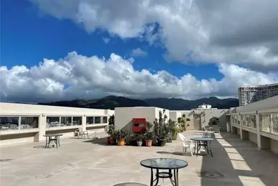 Somewhere over the rainbow