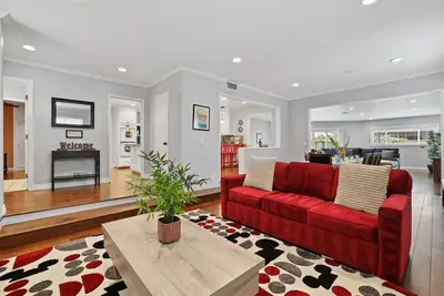 Image de Happiest Vacation Homes -Walk to Disneyland & Convention Center