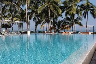 Image de Beachfront Apartment at Icon Vallarta! Sleeps 2, 4, or 6 pp