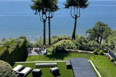 Image de Secluded ocean front villa w/hot tub and beach access