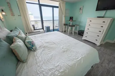 Image de New Honeymoon Studio @ Ocean Park, Ocean View, Pools