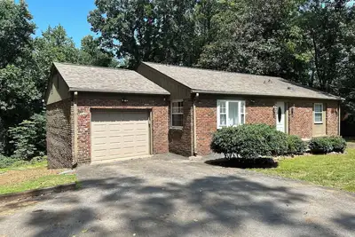Image de Roomy 4br home in West Knox w/ Patio - 6mi from Ut