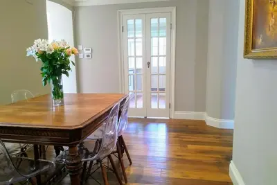 Image de Lovely 2-bedrm parkside flat in Blackheath - handy for Greenwich Park, O2 & City