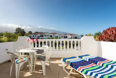 Image de Holiday home Teide views & warmed swimming pool